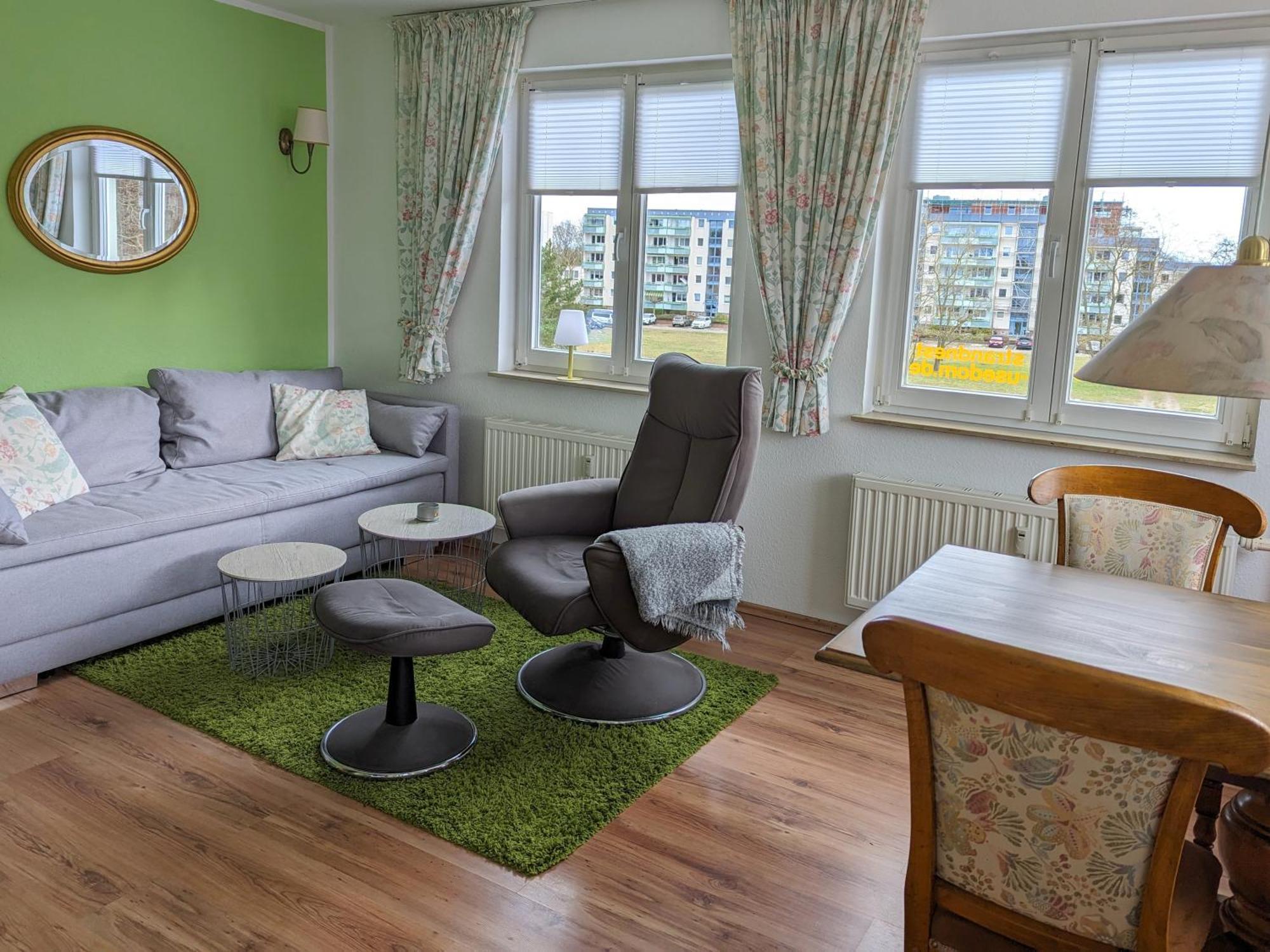 Strandnest Apartment *